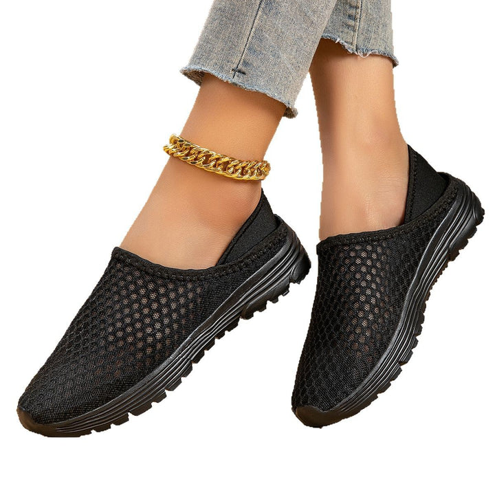 Women's airy slip-on sneakers with honeycomb knit upper and cushioned comfort sole Mune Fashion