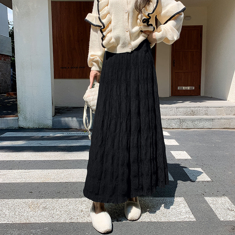 Women's long, elegant knitted skirt with fine wave pattern Mune Fashion