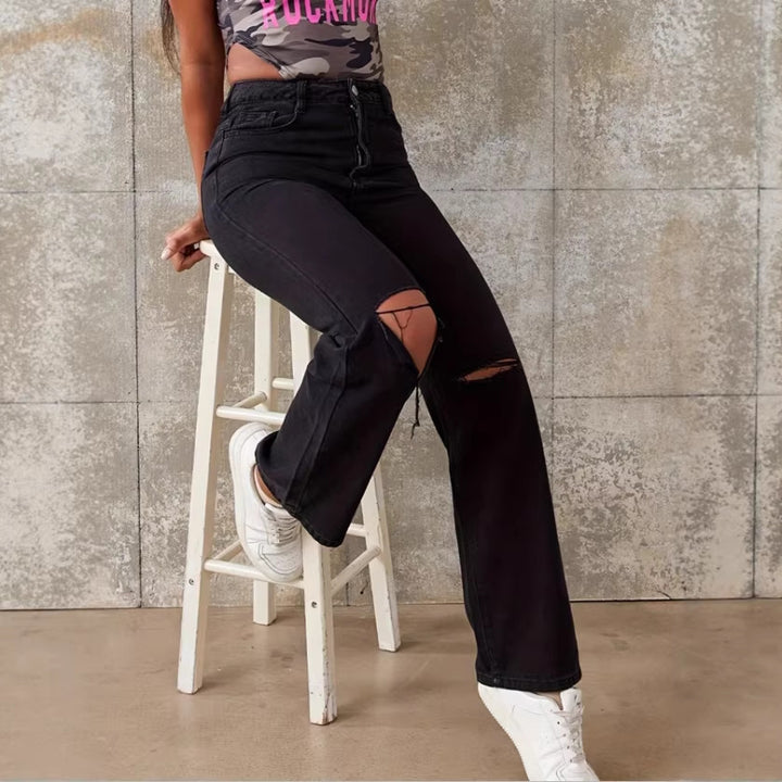 Ladies High-Waist Straight Jeans with wide leg, knee rip and textured denim look Mune Fashion