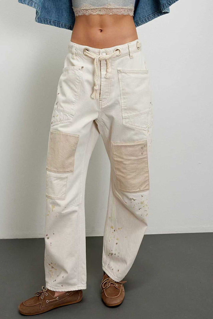Women's high-waisted jeans in a loose fit with patch pockets and drawstring Mune Fashion
