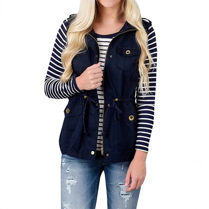 Women’s nan Utility Vest with drawstring, hood and patch pockets Mune Fashion