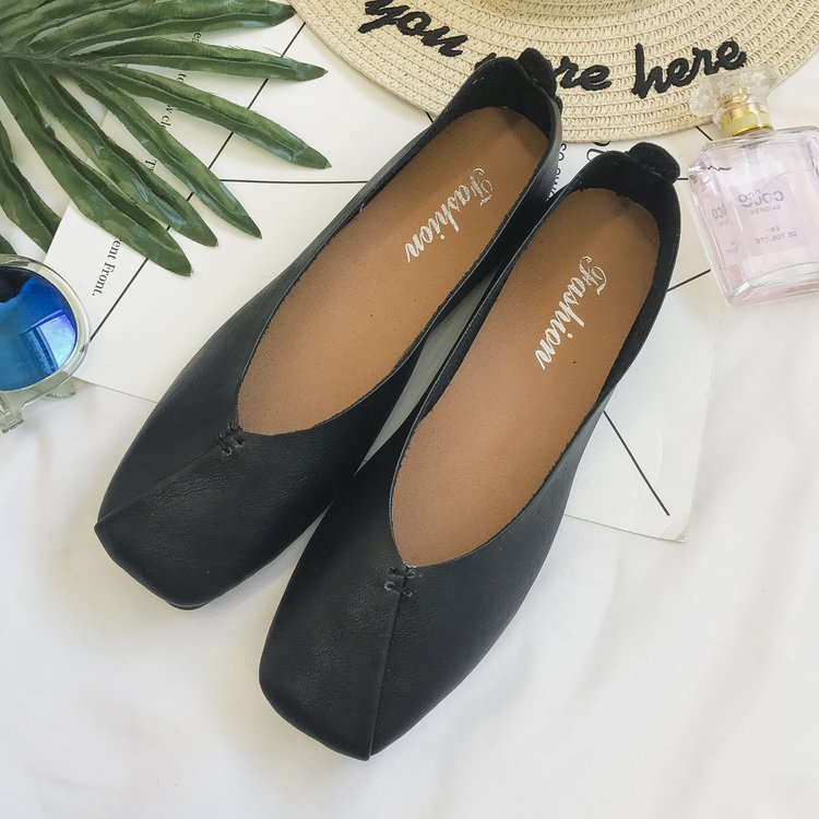 Ladies nan square ballerina slippers made of soft synthetic leather with cushioned comfort insole Mune Fashion