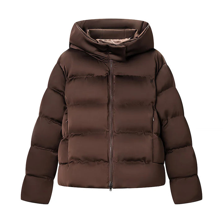 Women nan short padded quilted jacket with voluminous stand-up collar, concealed two-way zipper and practical side pockets Mune Fashion