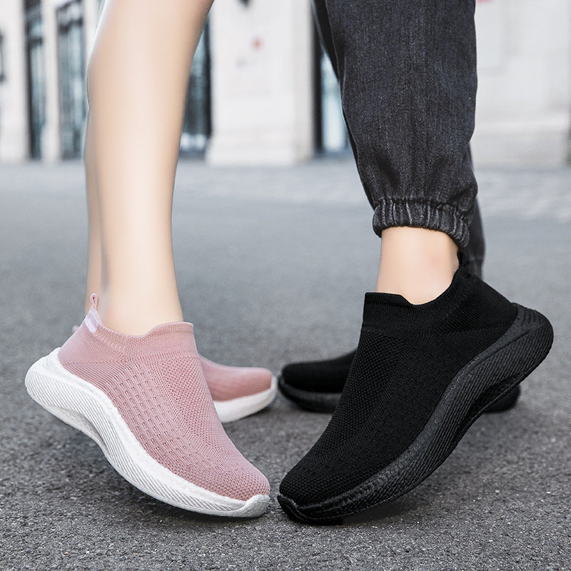 Men's seamless knit slip-on shoe with ergonomic midsole and heel tab Mune Fashion