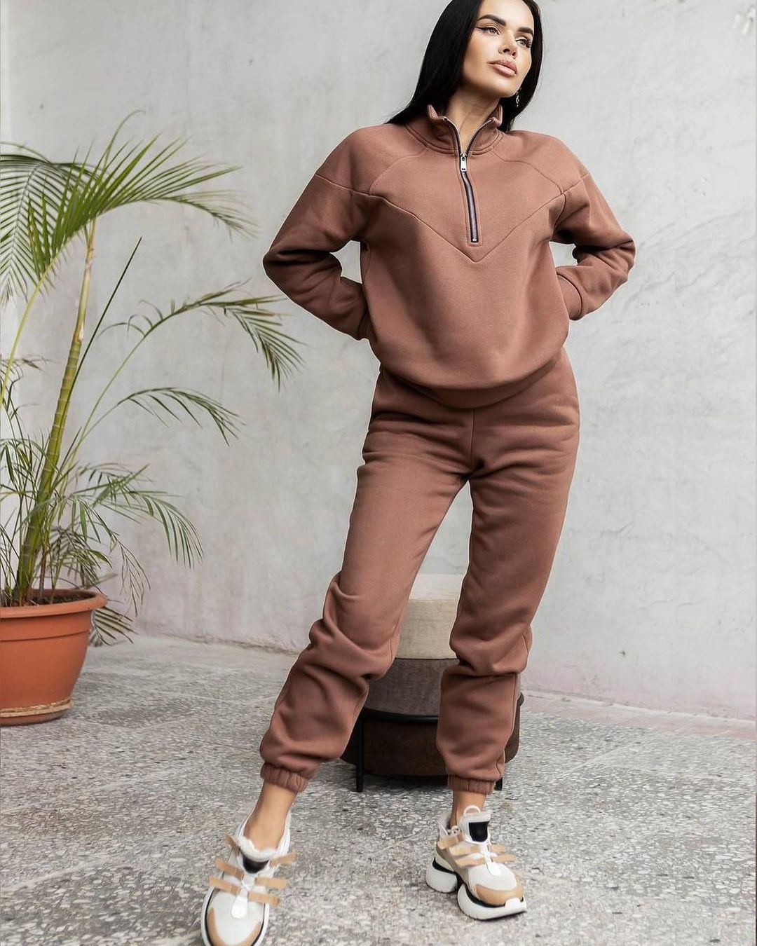 Women's Two-Piece Sweat Loungewear Set with Troyer Zipper and Elastic Jogging Pants Mune Fashion