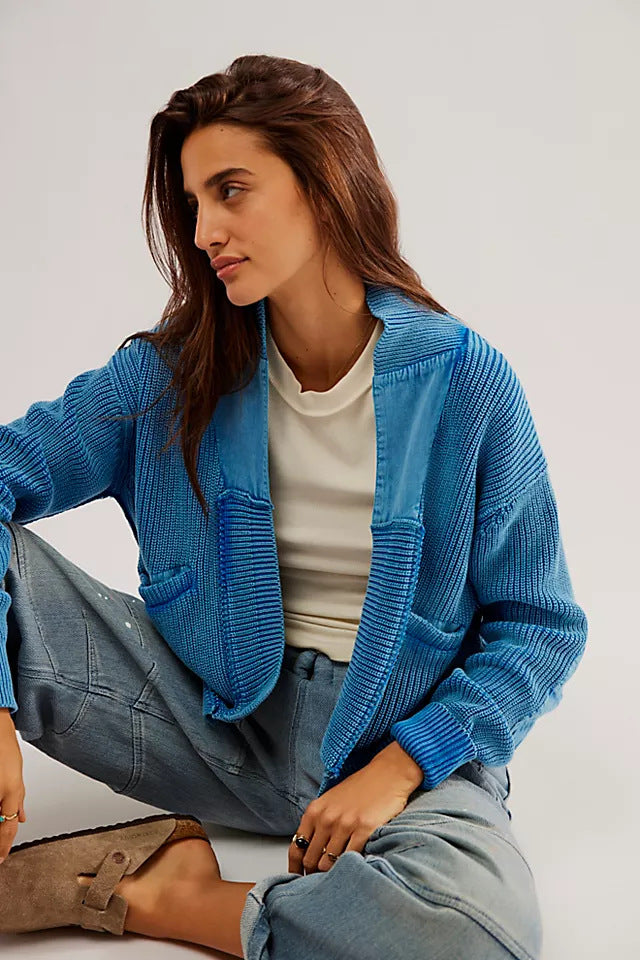 Women’s fashionable cardigan with large pockets