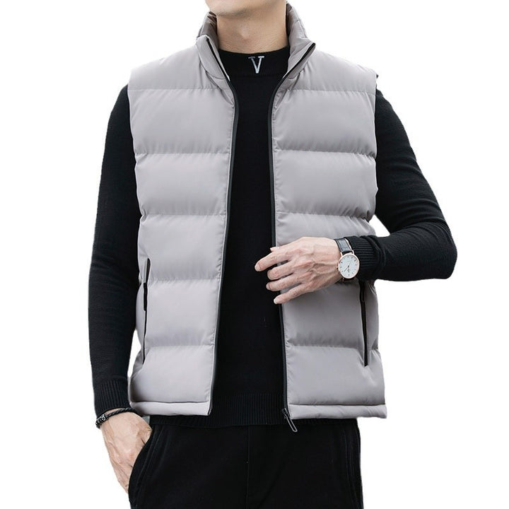 Men's padded quilted thermal vest with stand-up collar, side zip pockets & windproof exterior Mune Fashion