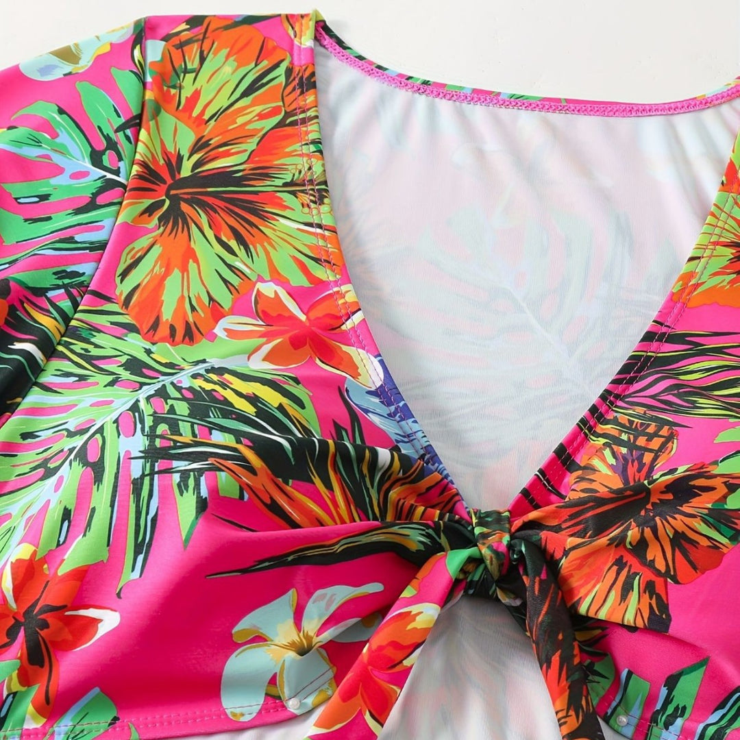 Women's bikini set with floral patterns and lightweight cover-up Mune Fashion