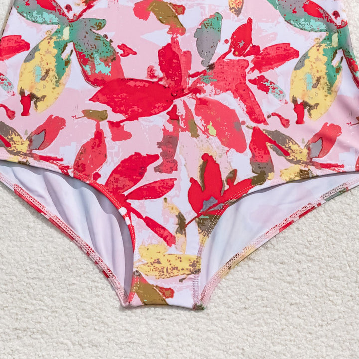 Women's One-Piece Swimsuit with Floral Pattern Mune Fashion