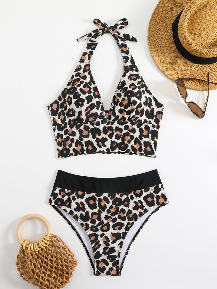 Women's Bikini Set with elegant Leo pattern and comfortable fit Mune Fashion