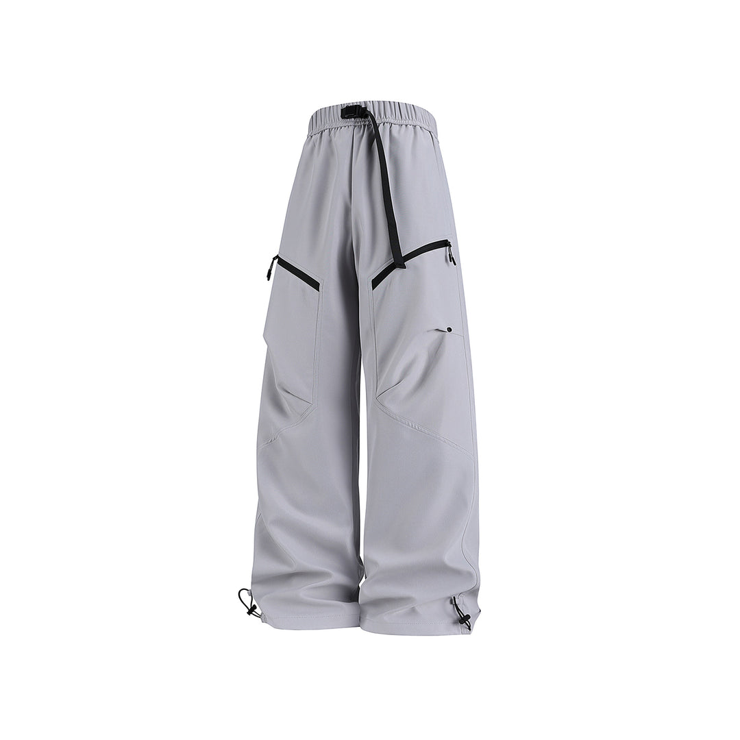 Men's Wide Technical Cargo Pants with Drawstring Waistband, Adjustable Leg Openings and Zipper Pockets Drune