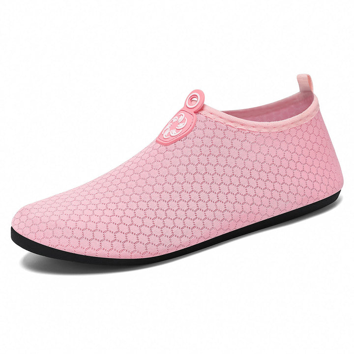Women's lightweight knitted water shoe Slip-On with seamless sock shaft and non-slip rubber sole Mune Fashion