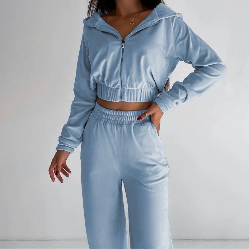 Women's short cut thermo fleece set with half front zipper and high comfort waistband Mune Fashion
