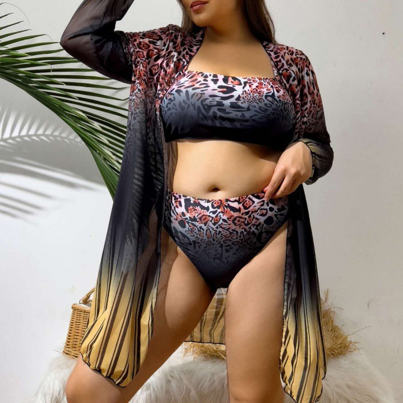 Ladies Bikini Set with trendy leopard pattern and elegant wrap jacket Mune Fashion