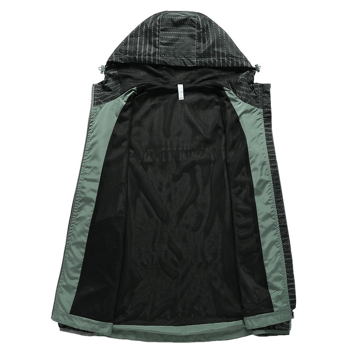 Men's Lightweight Reflective Hooded Windbreaker with Mesh Lining and Zipper Pockets Mune Fashion