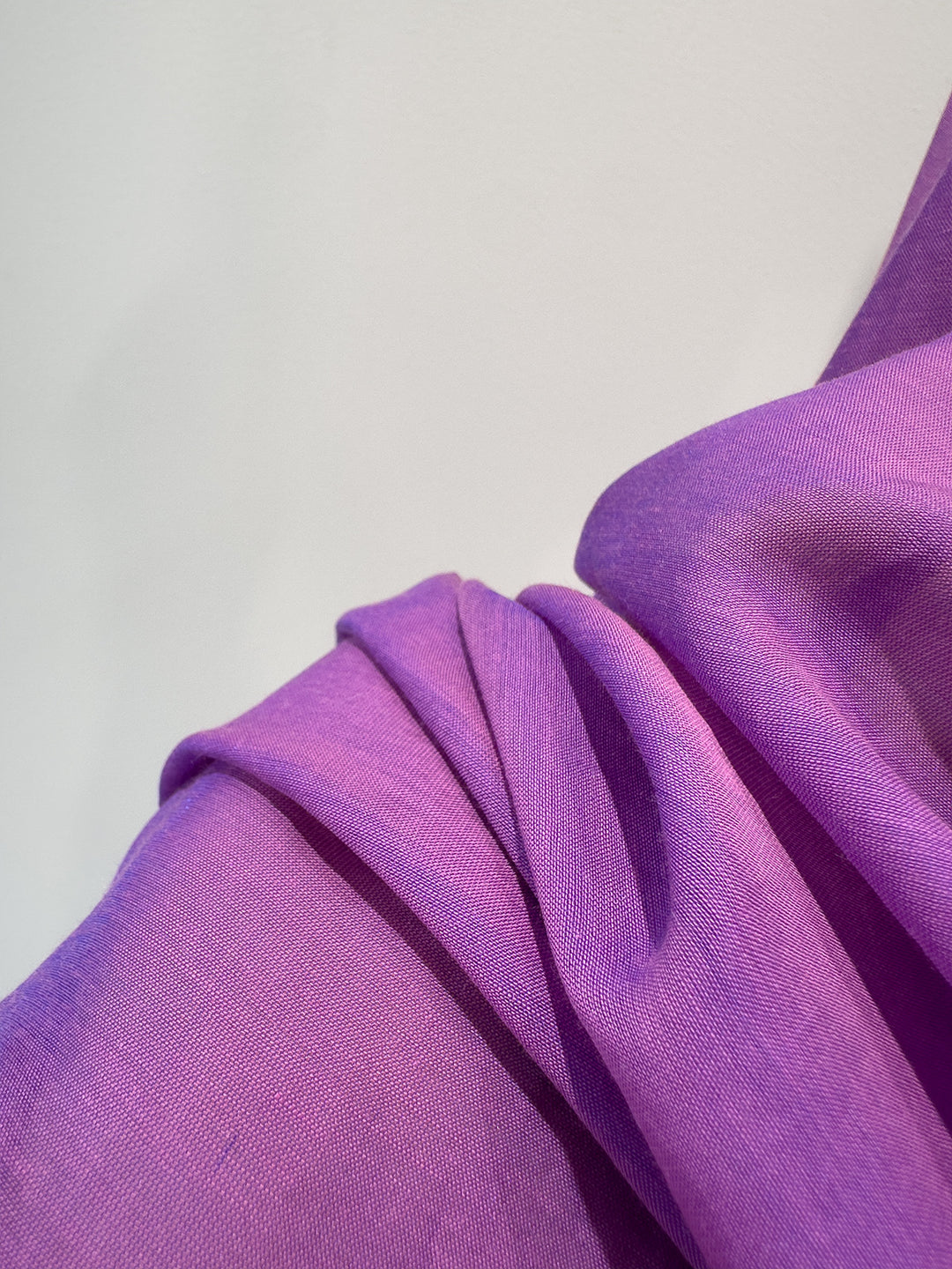Ladies Elegant Light Scarf Mune Fashion
