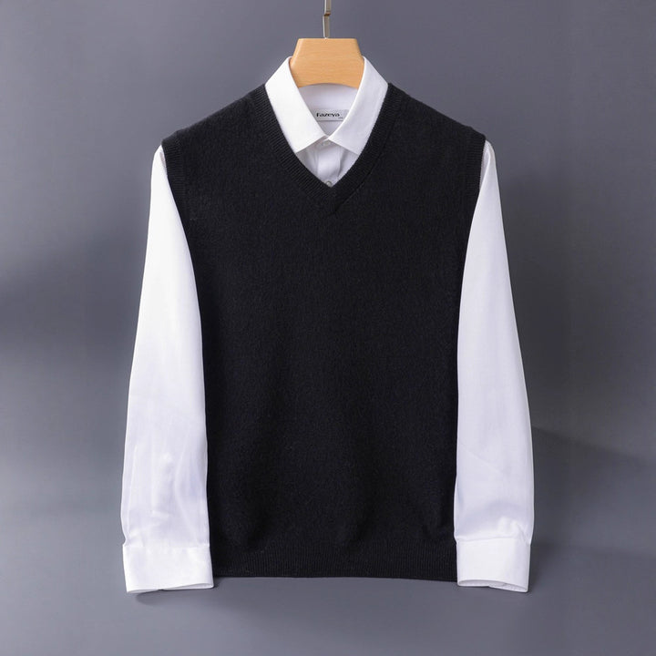 Men's Fine V-Neck Knit Vest Made of Merino Blend with Ribbed Hem Mune Fashion