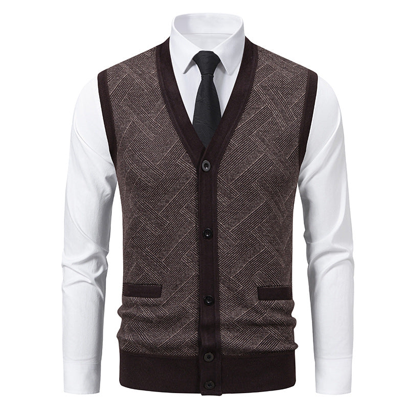 Men's fine-knit vest with V-neck, button placket and diamond pattern Mune Fashion