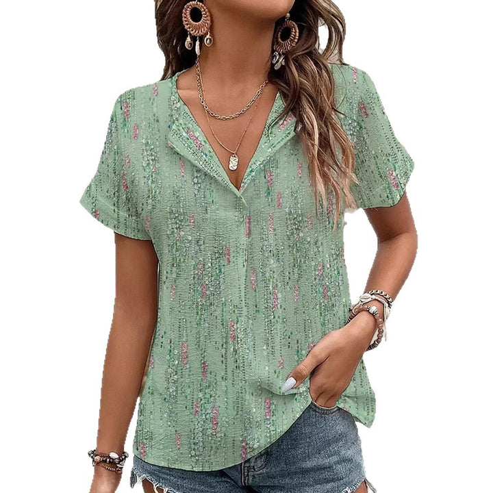 Ladies lightweight V-neck blouse with structured crepe look, short kimono sleeve and rounded hem Mune Fashion