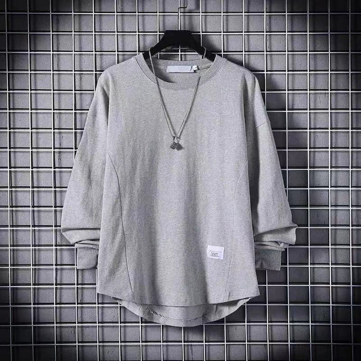 Men's oversized long sleeve sweatshirt with extended back hem and sewn-on label Mune Fashion