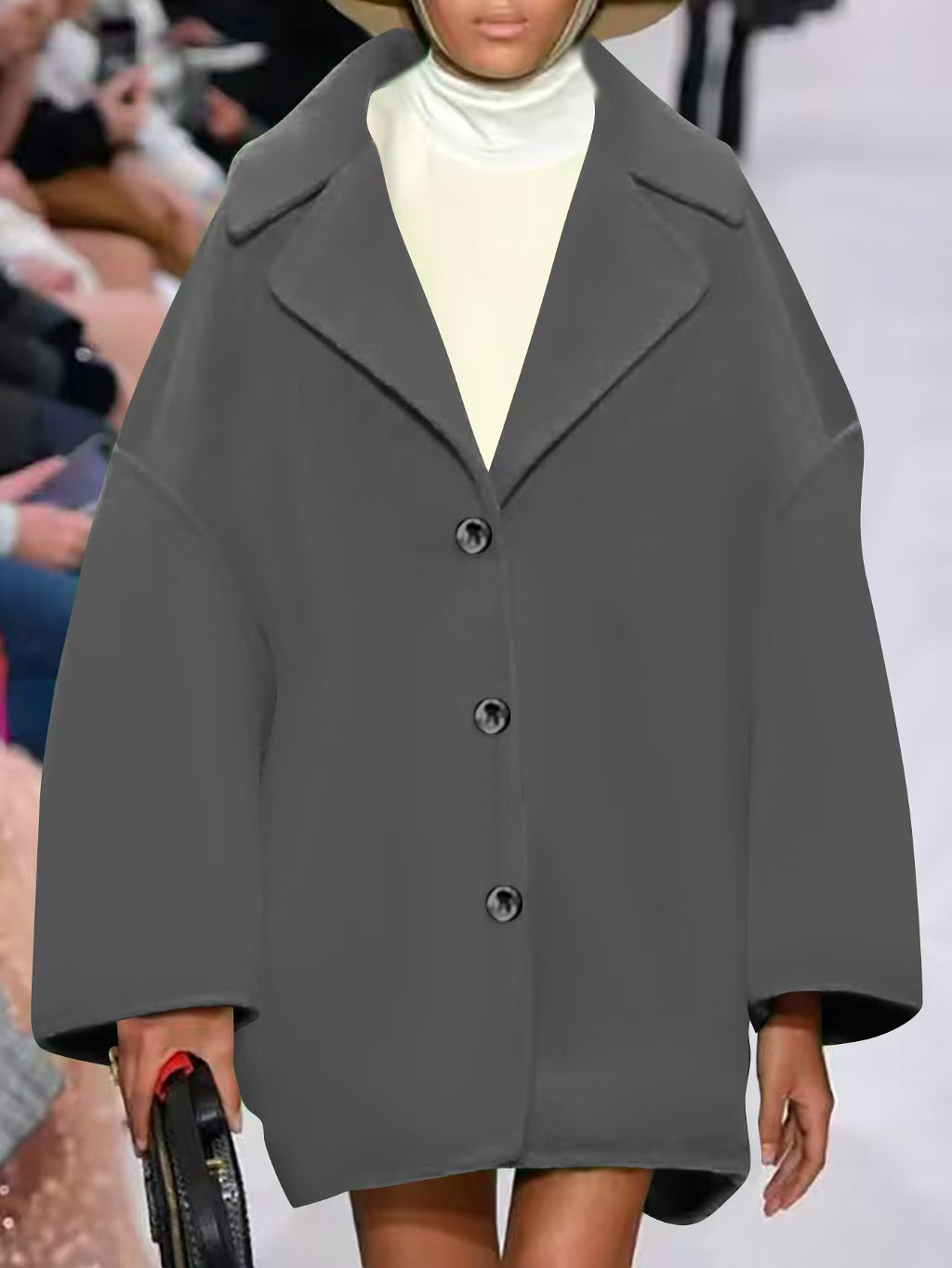 Women's Oversized Short Coat with Wide Lapels and Button Closure Mune Fashion
