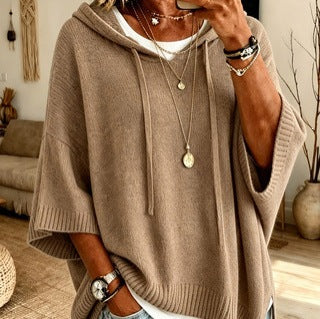 Women's oversized knit poncho with hood and short sleeves Mune Fashion
