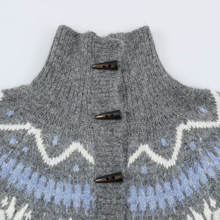 Women’s Norwegian cardigan with stand-up collar and wooden button closures Mune Fashion