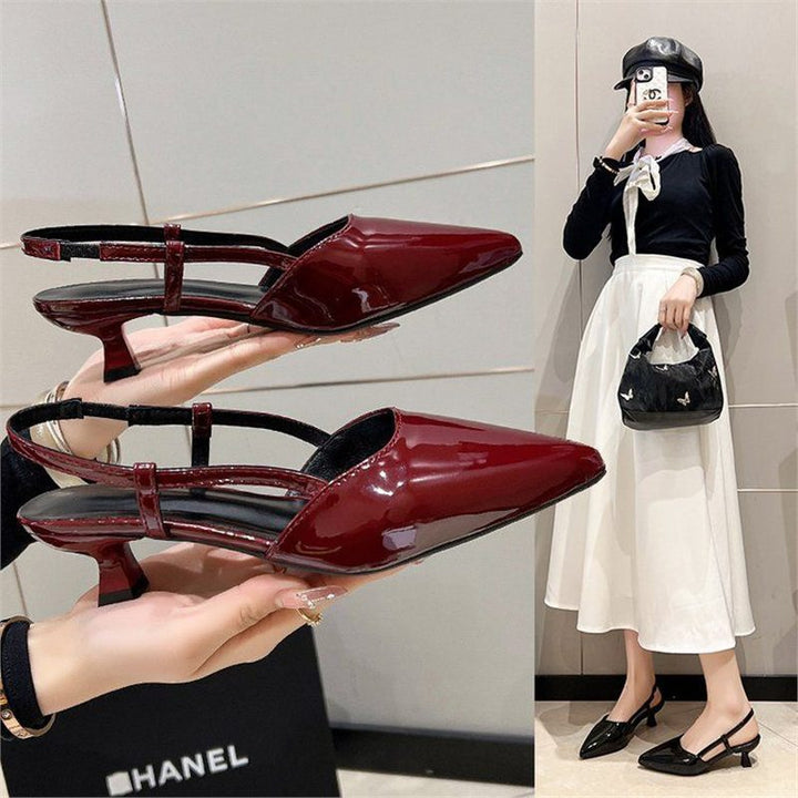 Women's pointed patent pumps with slingback, slender silhouette and padded comfort insole Mune Fashion