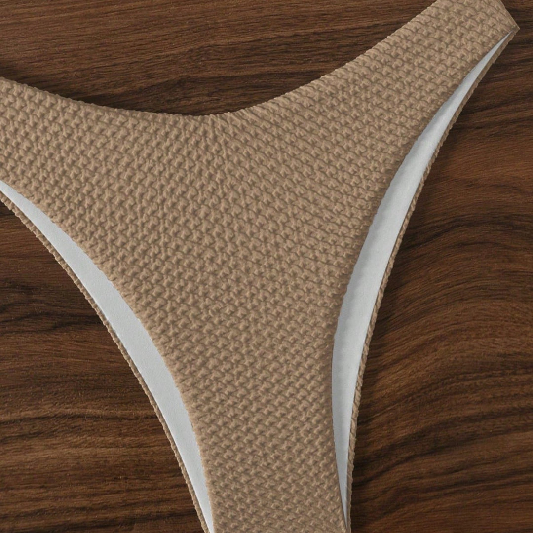 Women's bandeau bikini with textured material Mune Fashion
