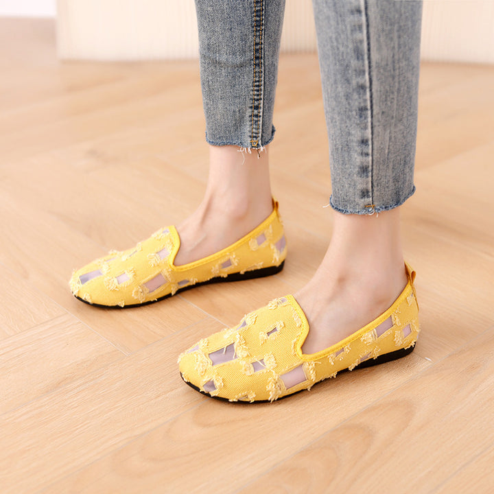 Women's casual slip-on shoes with mesh inserts and frayed denim details Mune Fashion