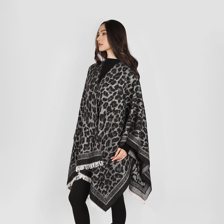 Women Jacquard Cape Poncho with Leo Structure and Fringe Hem Mune Fashion