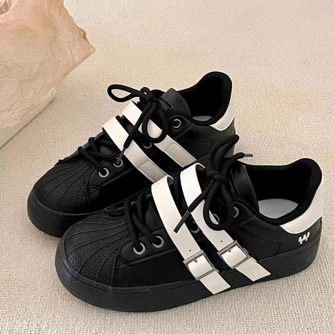 Women Sporty Sneakers with Innovative Lacing System Mune Fashion