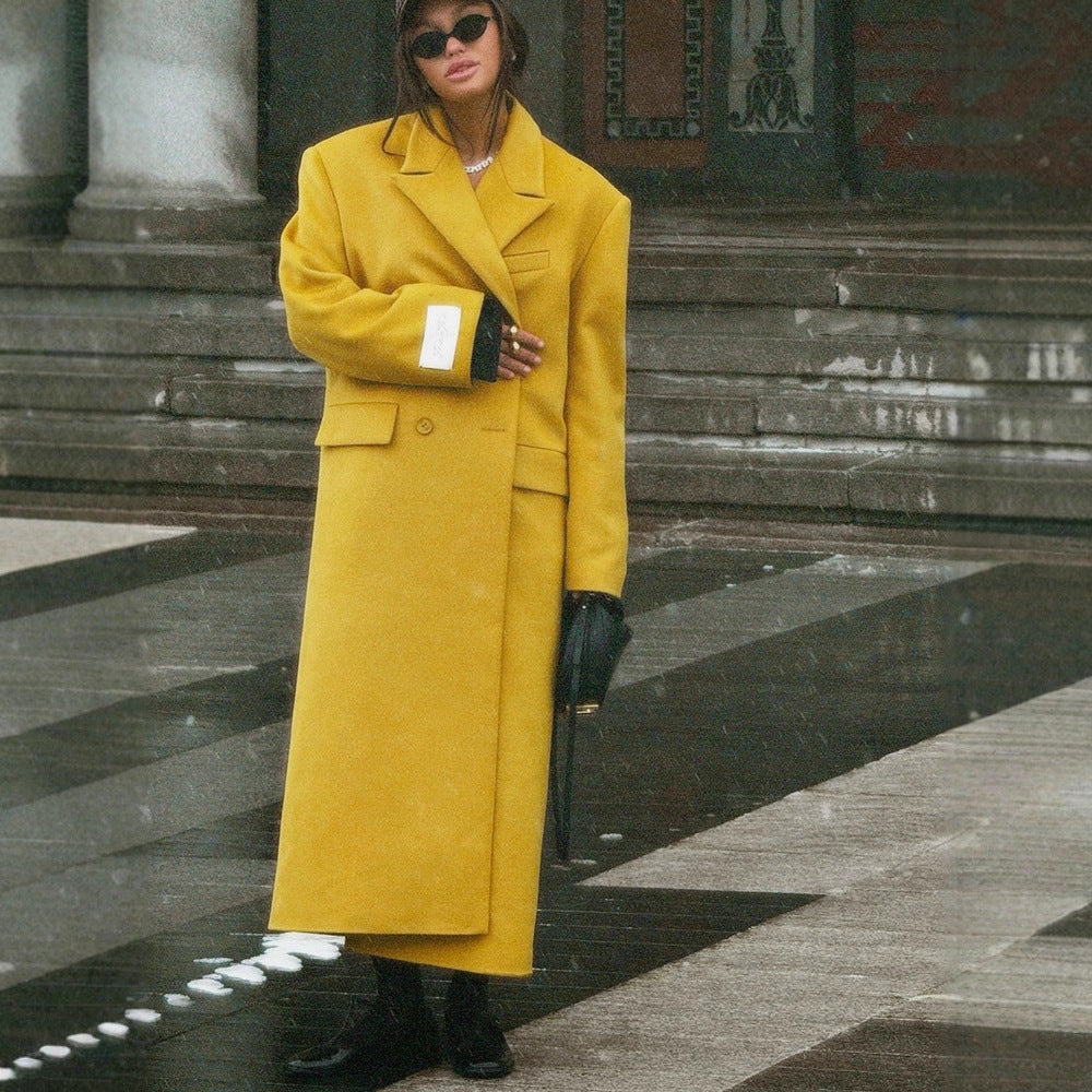 Ladies Oversized Wool Coat with Lapel Collar and Flap Pockets Mune Fashion