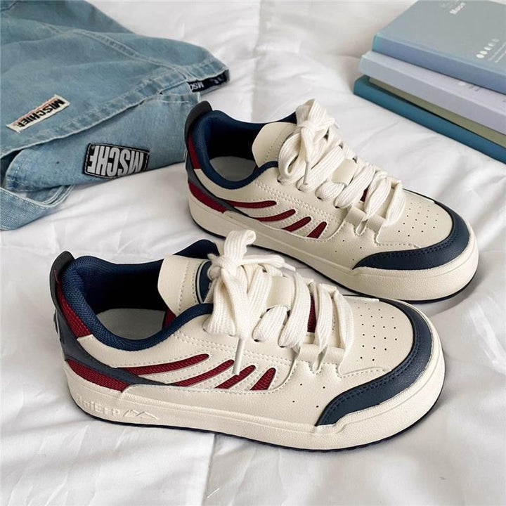 Women’s sporty sneakers with breathable structure and fashionable accents Mune Fashion