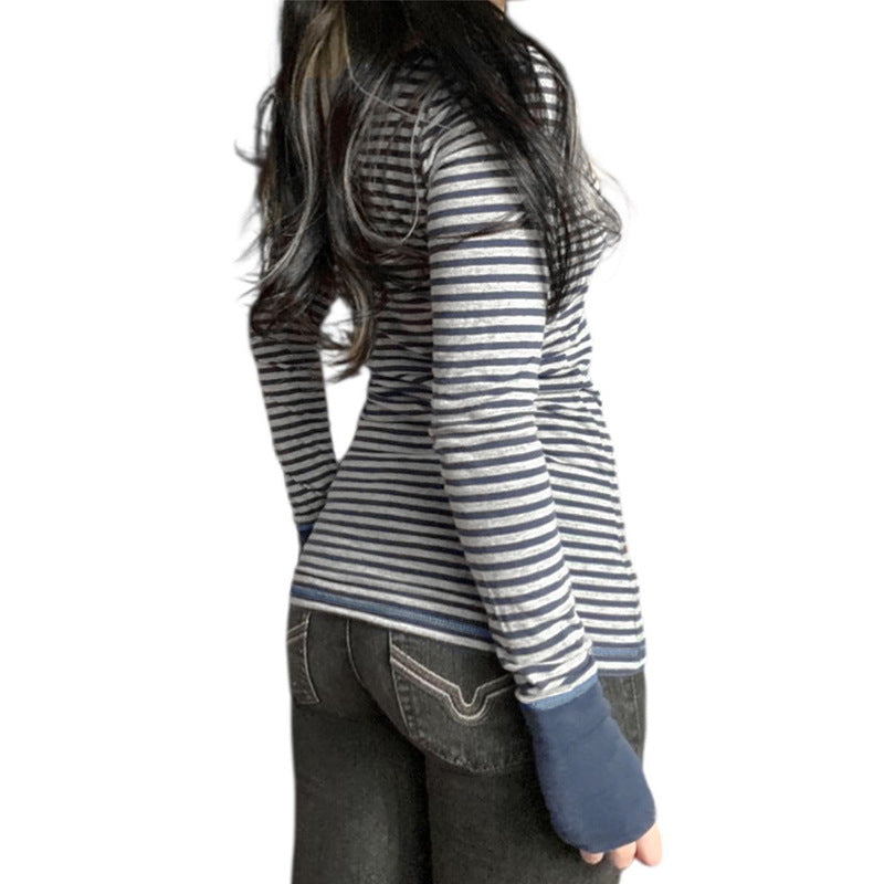 Women's striped V-neck long sleeve with tailored silhouette and extended cuffs Mune Fashion