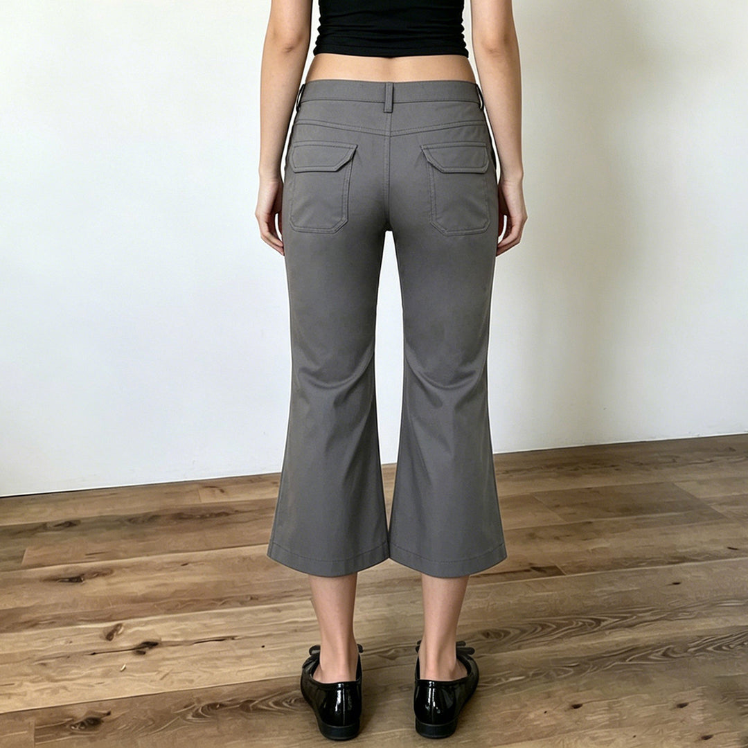 Women Cropped Flared Stretch Pants with Patch Pockets Mune Fashion