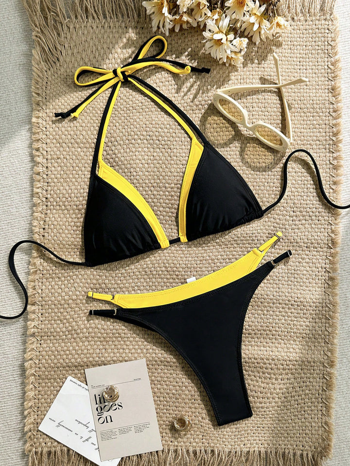 Women's triangle bikini with adjustable straps and contrasting color design Mune Fashion