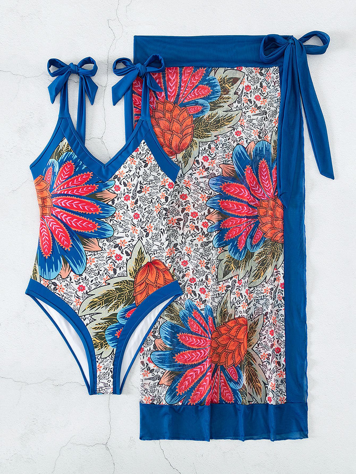 Women's one-piece swimsuit with floral pattern and matching cover-up Mune Fashion