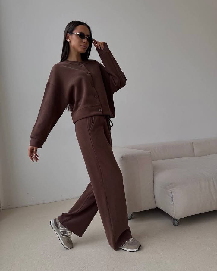 Women's Buttoned Cropped Lounge Set with Oversized Cardigan and High-Waisted Wide-Leg Jogging Pants Mune Fashion