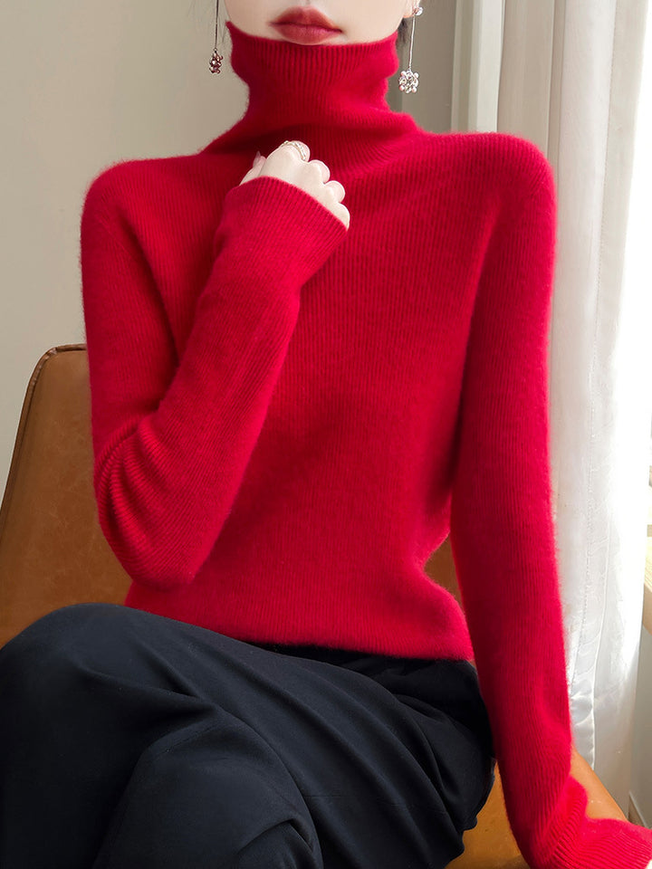 Women's slim fit fine knit turtleneck sweater with extra fine fluff finish Mune Fashion