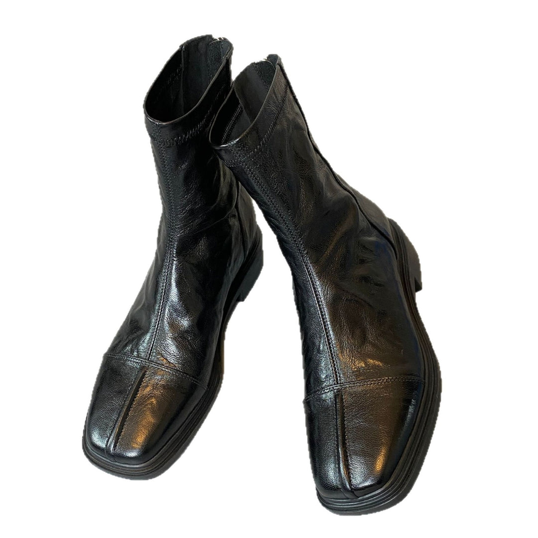 Women's leather boots with square toe and patterned rubber sole Mune Fashion