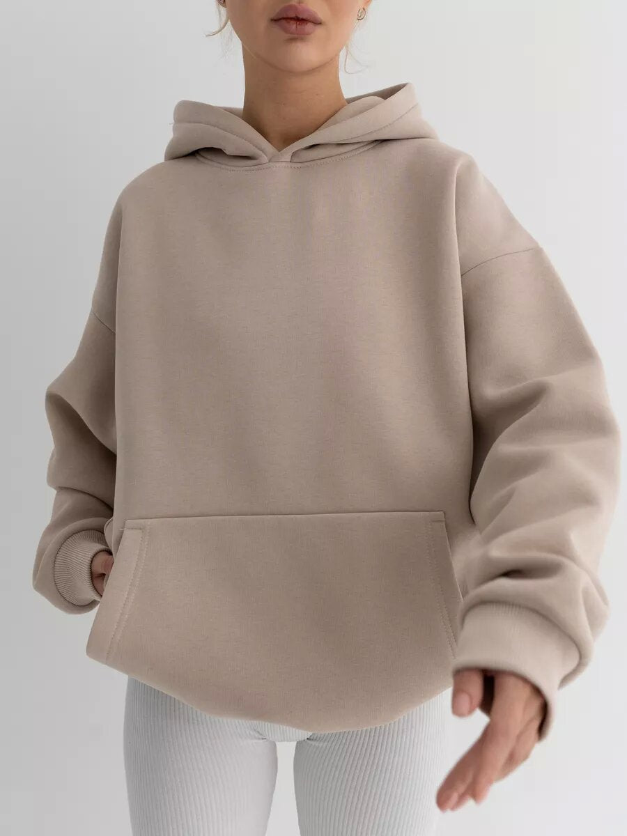 Women's oversized hoodie with kangaroo pocket and dropped-shoulder cut Mune Fashion