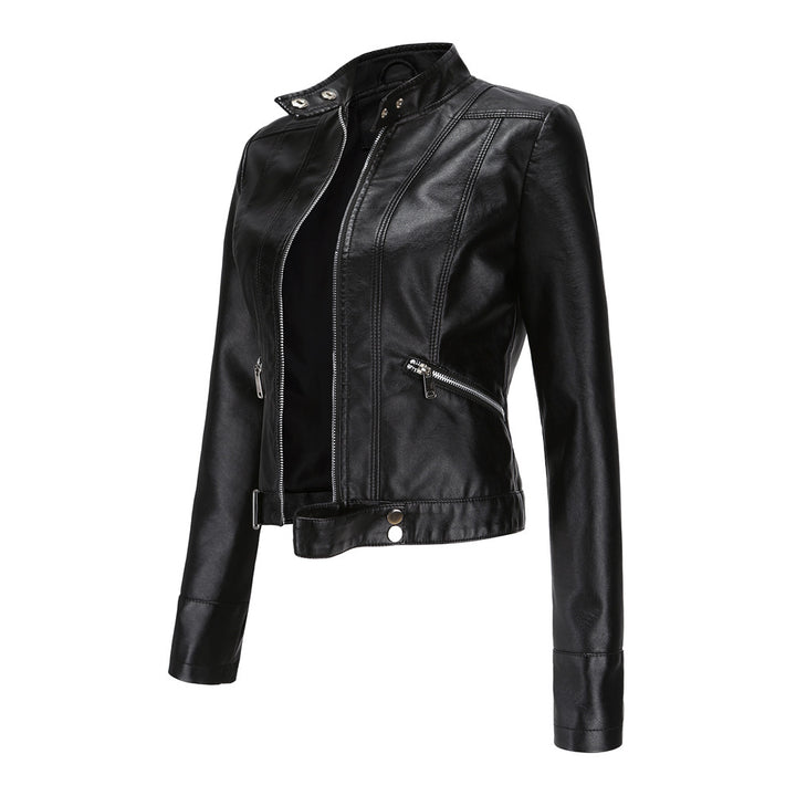 Women's short fitted faux leather jacket in racer style with stand-up collar and zip pockets Mune Fashion