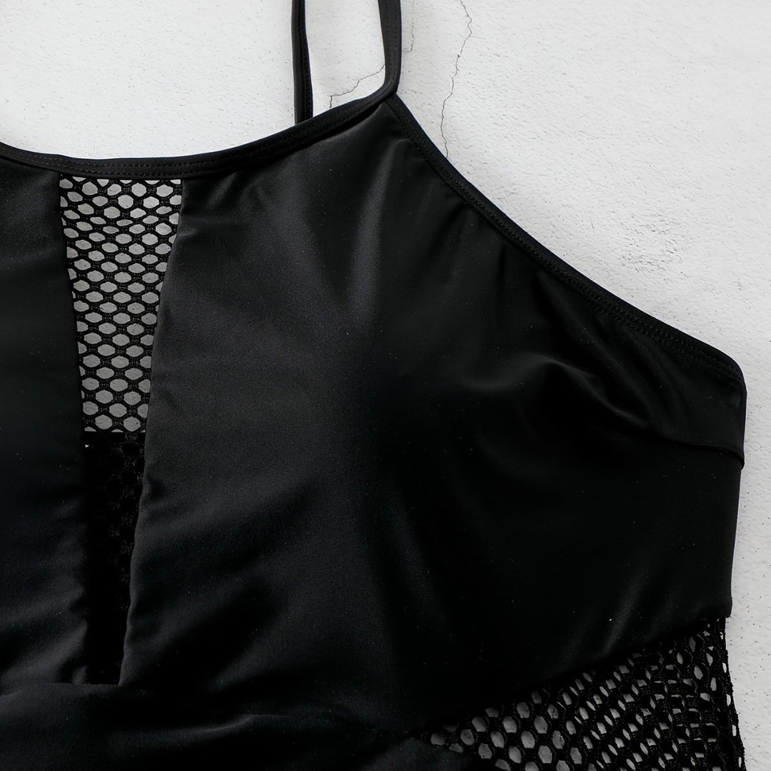 Women's Sporty One-Piece Swimsuit Mune Fashion