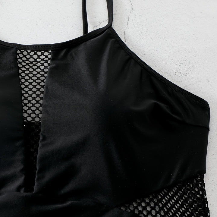 Women's Sporty One-Piece Swimsuit Mune Fashion