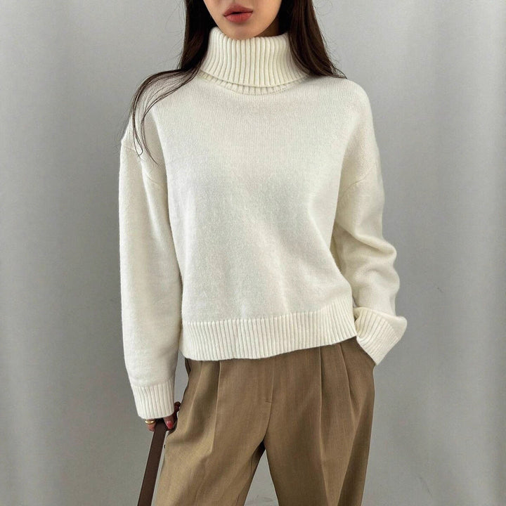 Women's Oversized Turtleneck Sweater Made Of Soft Material Mune