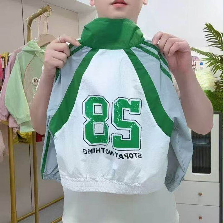 Men's sporty lightweight windbreaker with stand-up collar and raglan sleeves Mune Fashion