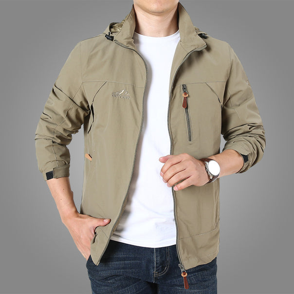 Men's lightweight breathable softshell trekking jacket with hood and mesh lining Mune Fashion