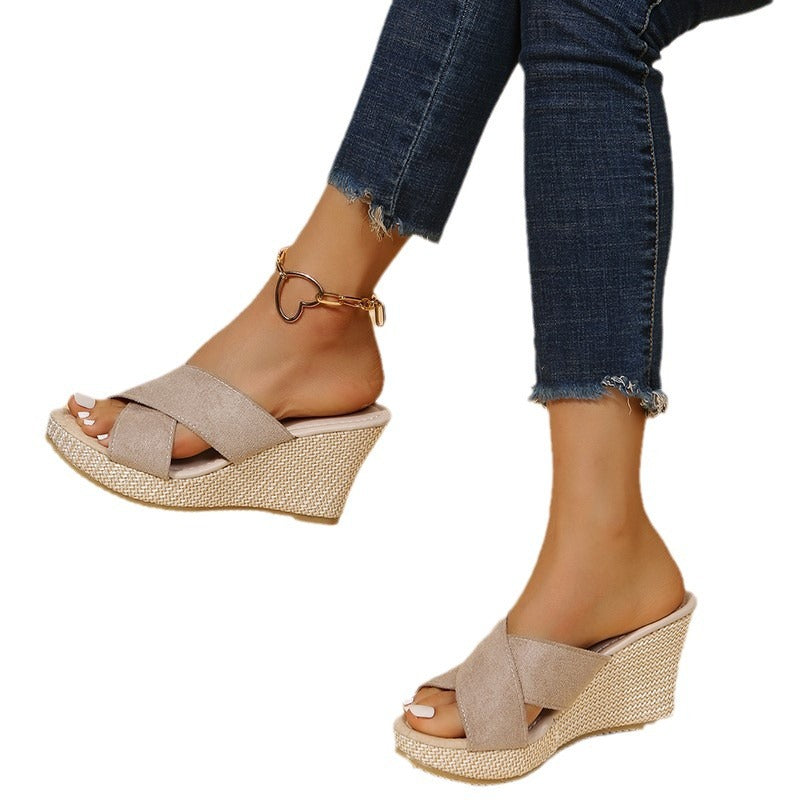 Women’s wedge sandals with braided jute sole and crossed velour straps Mune Fashion