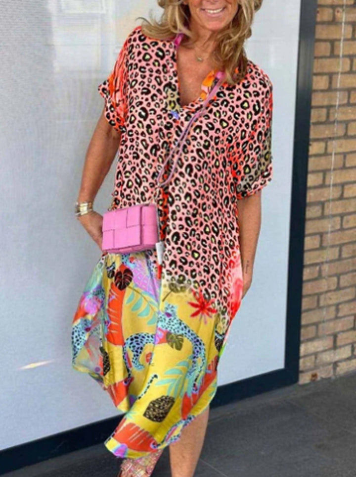 Women nano locker fitted V-neck midi dress with leopard print and tropical motif Mune Fashion